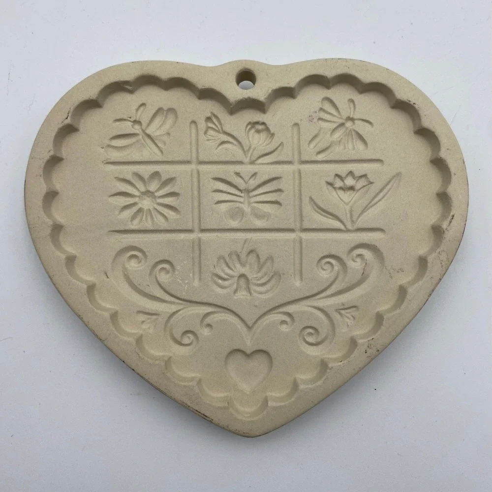 Pampered Chef 1996 Gardens of the Heart Stoneware Cookie Mold Heart Butterfly